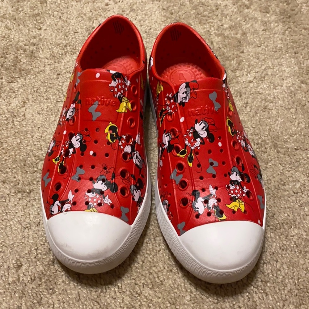 Native+Disney Minnie Mouse Shoes size 7